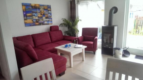 Ferienhaus in Glowe mit Terrasse, Glowe